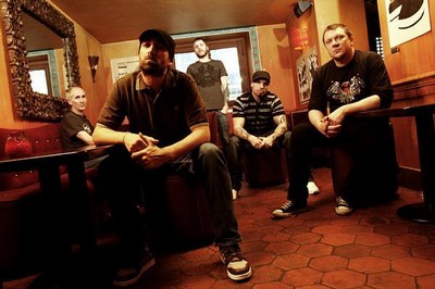 Mass_Hysteria_20080215